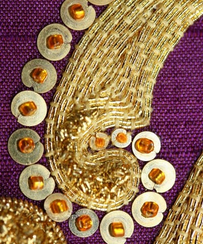 Spangles with beads, laid work and chipping